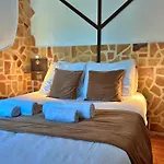 Hotel Les Callunes Annot