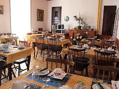 Les Callunes Szálloda Annot
