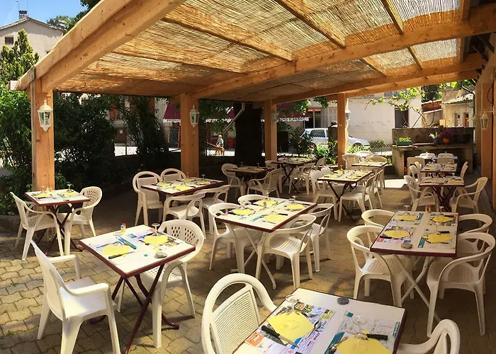 Les Callunes 2* Annot