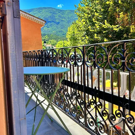 Les Callunes Hotel 2*