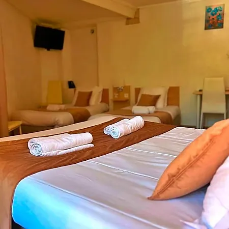 Hotel Les Callunes 2*