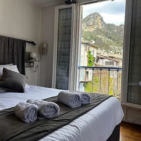 Les Callunes Hotel 2*