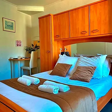 Hotel Les Callunes 2*