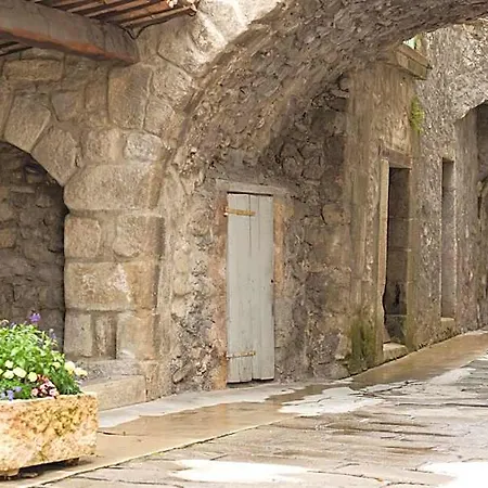 Les Callunes Hotel Annot