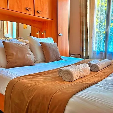 Les Callunes Hotel 2*