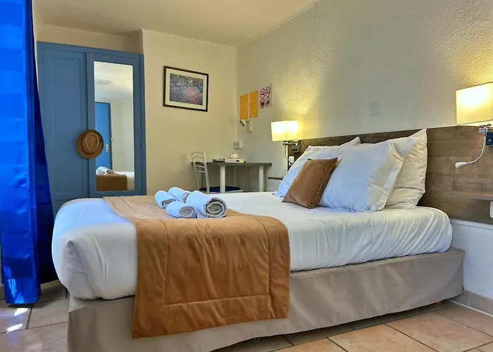 Hotel Les Callunes Anciennement Le Beauséjour Annot